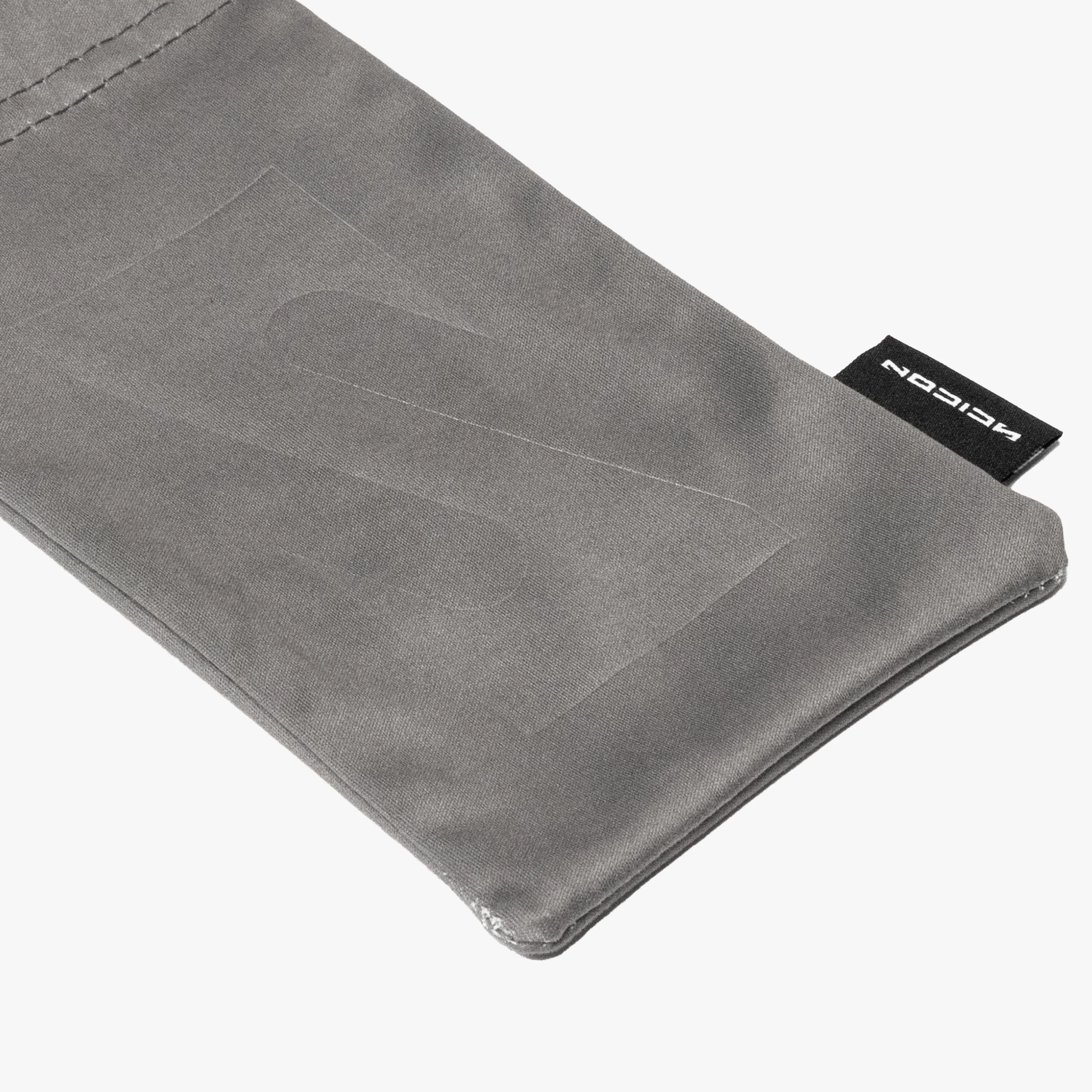 MICROFIBRE EYEWEAR POUCH - Image 5