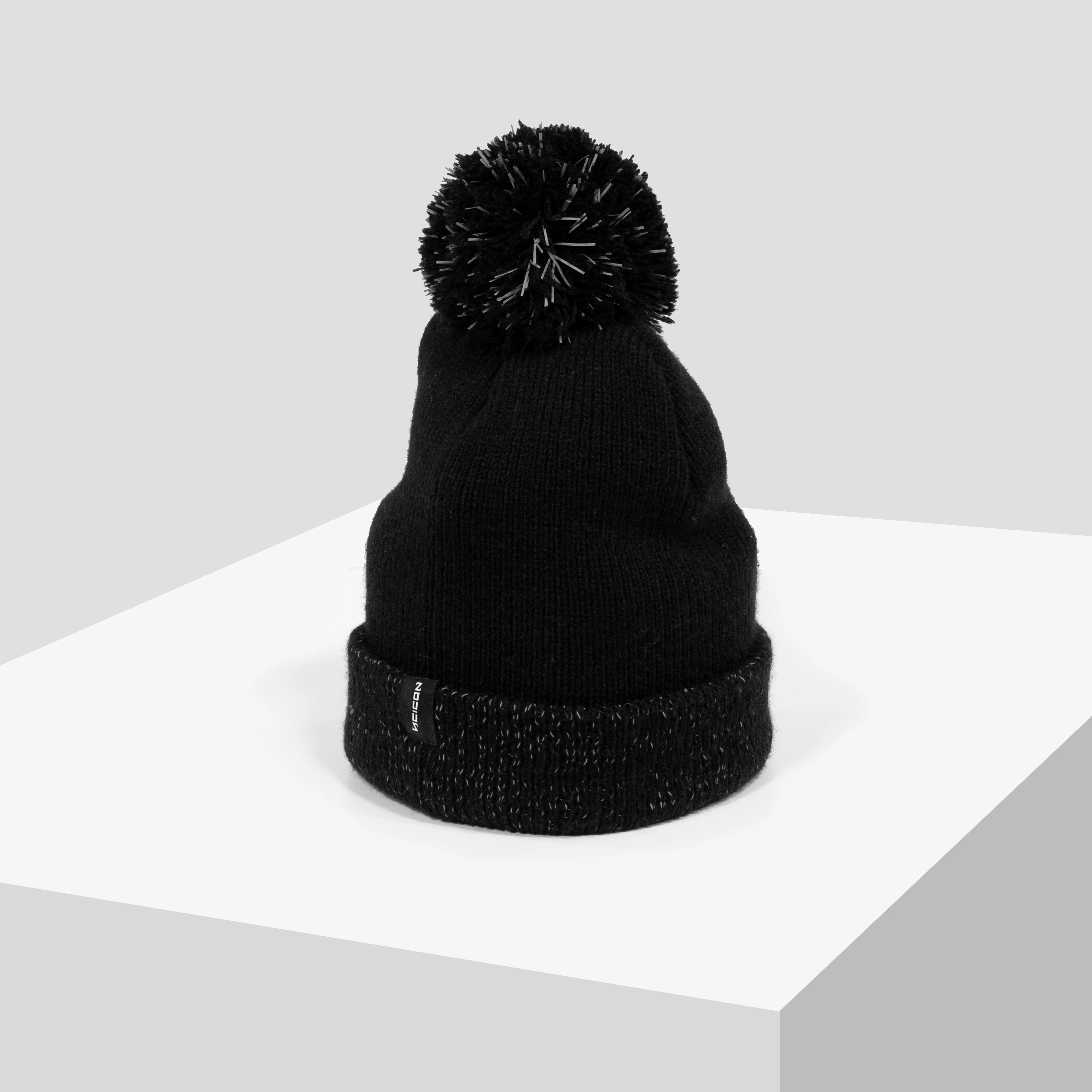 POM POM BEANIE - Image 5